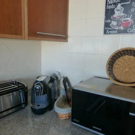 Lucas' House לאגוּ‏ש